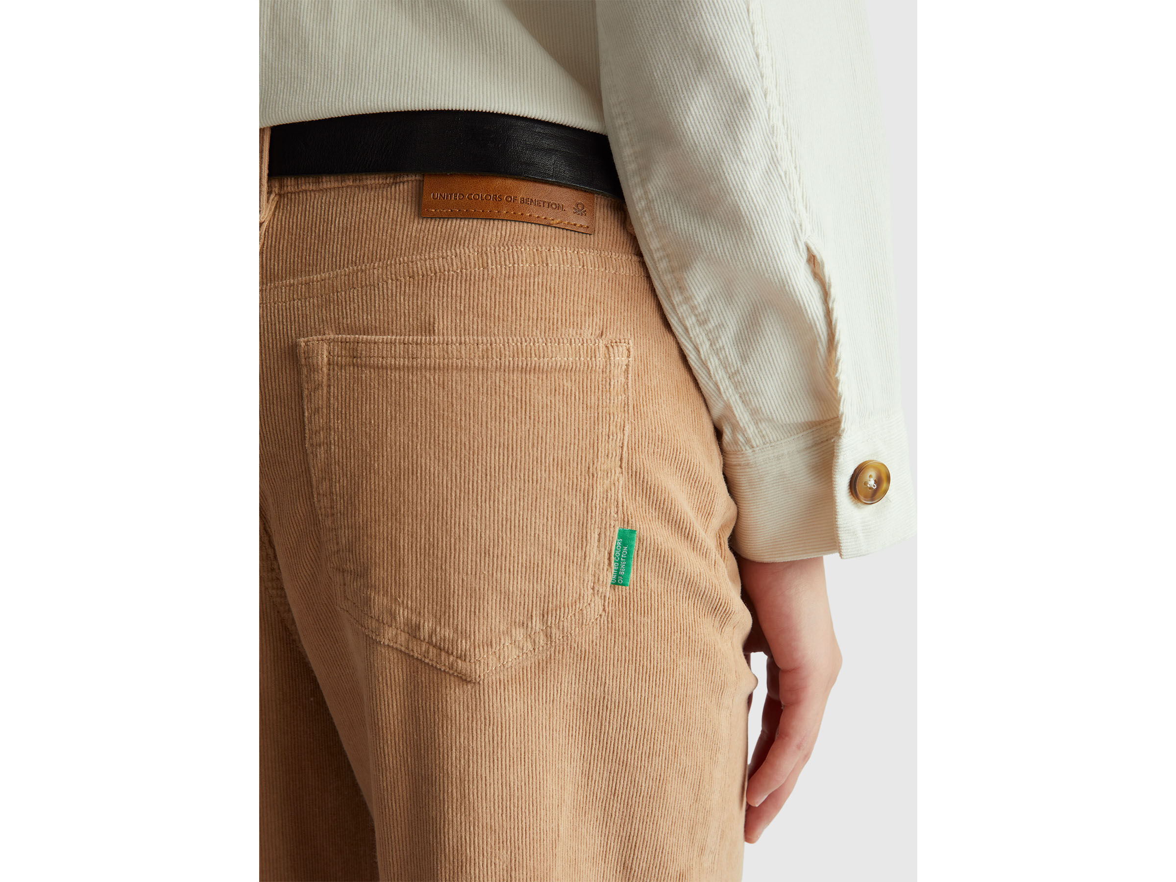 TROUSERS Damen image number 4